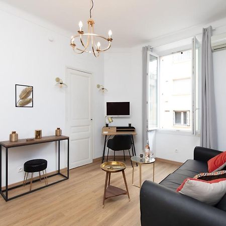 2 Rooms Apartment, Near The Sea And Local Market Канны Экстерьер фото